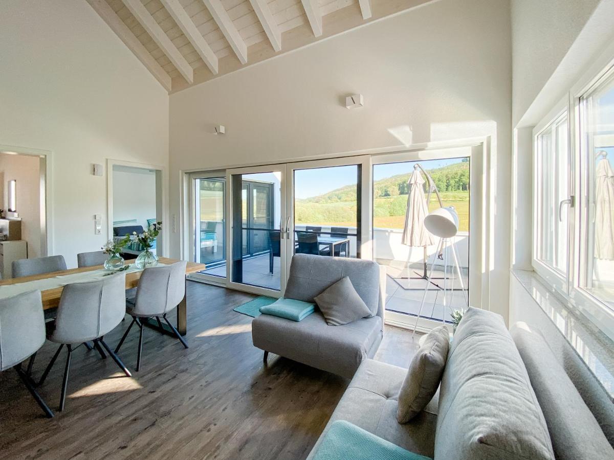 Wunderschoene Helle Wohnung Mit Grosser Dachterrasse กอทท์มาดิงเกน ภายนอก รูปภาพ